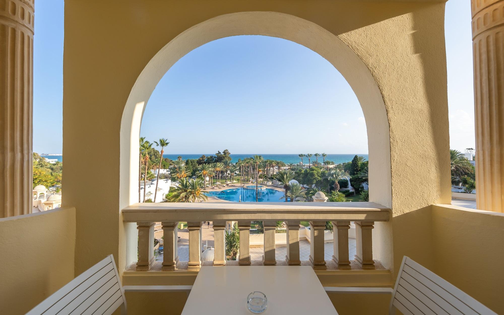 Hotel Steigenberger Marhaba Thalasso Hammamet Exterior foto View from a balcony