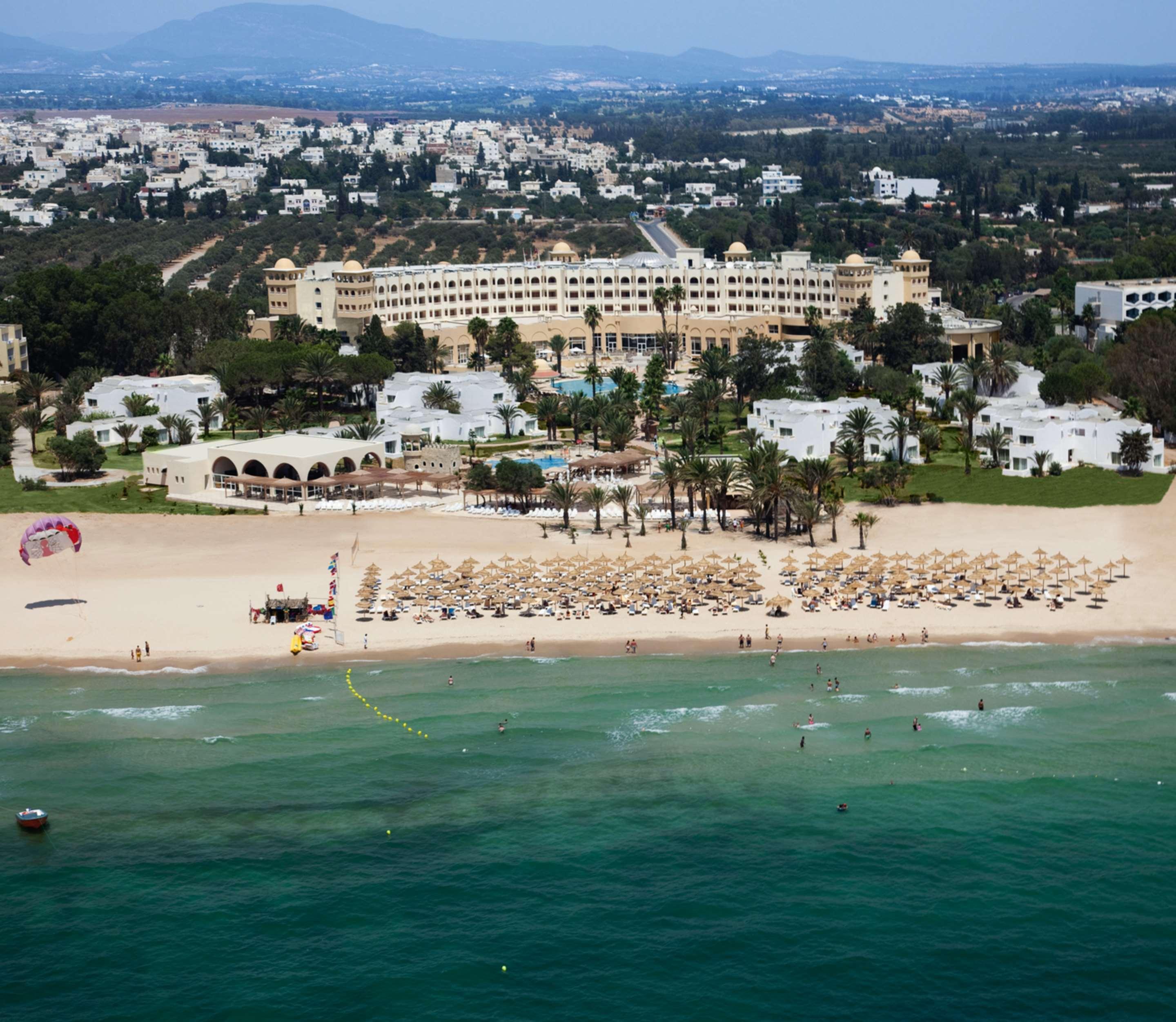 Hotel Steigenberger Marhaba Thalasso Hammamet Exterior foto Royal Palace Hotel and Spa