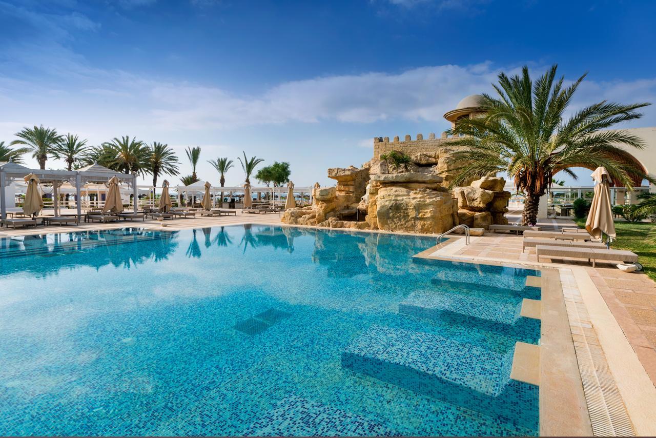 Steigenberger Marhaba Thalasso Hammamet Exterior foto The pool at the Kempinski Hotel, Muscat
